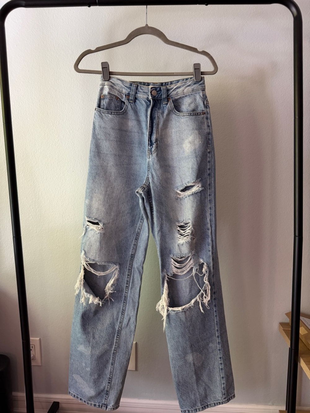 Pacsun ‘90s Boyfriend Distressed Light Wash Jeans